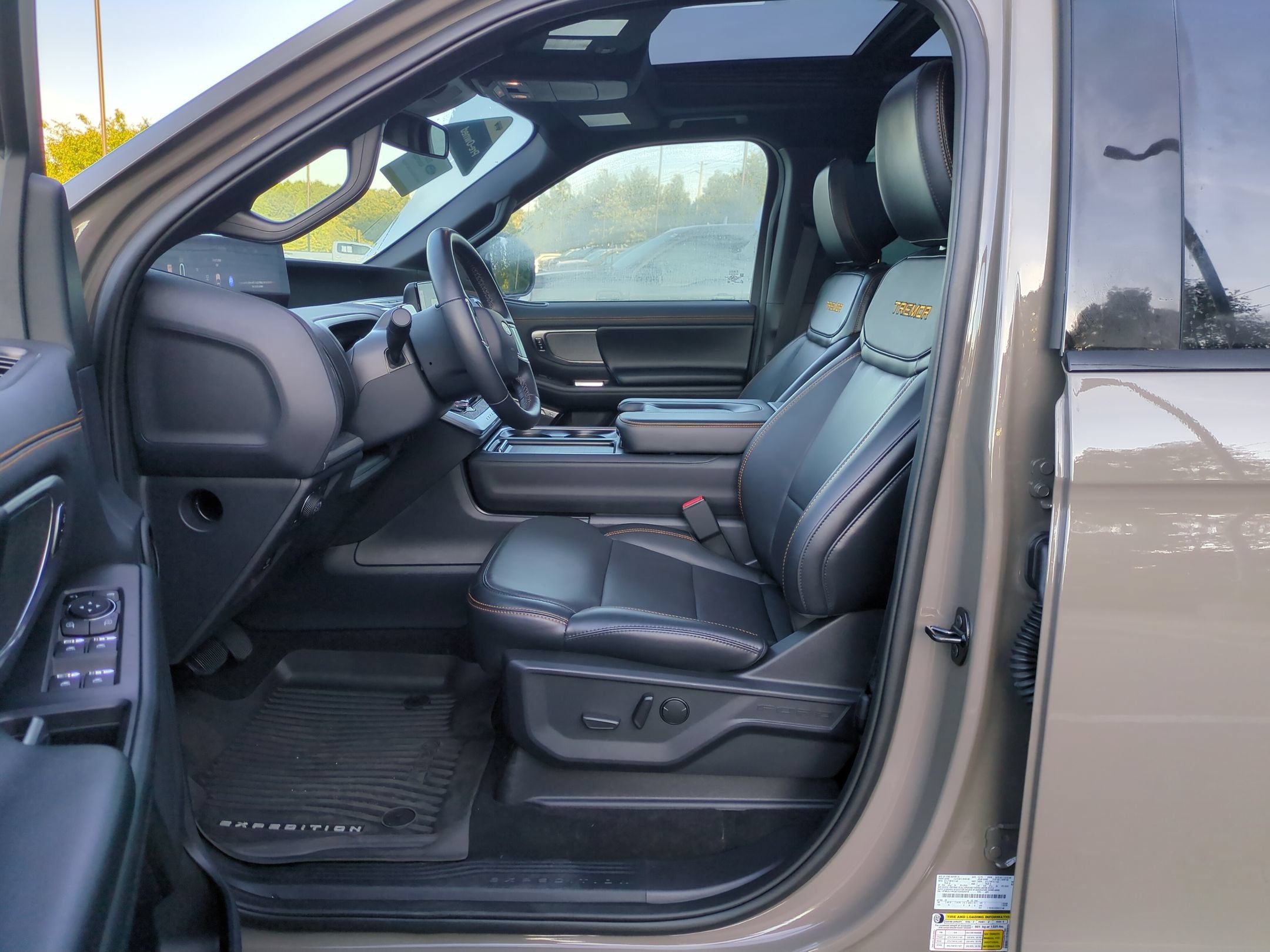 2026 Ford Expedition Tremor