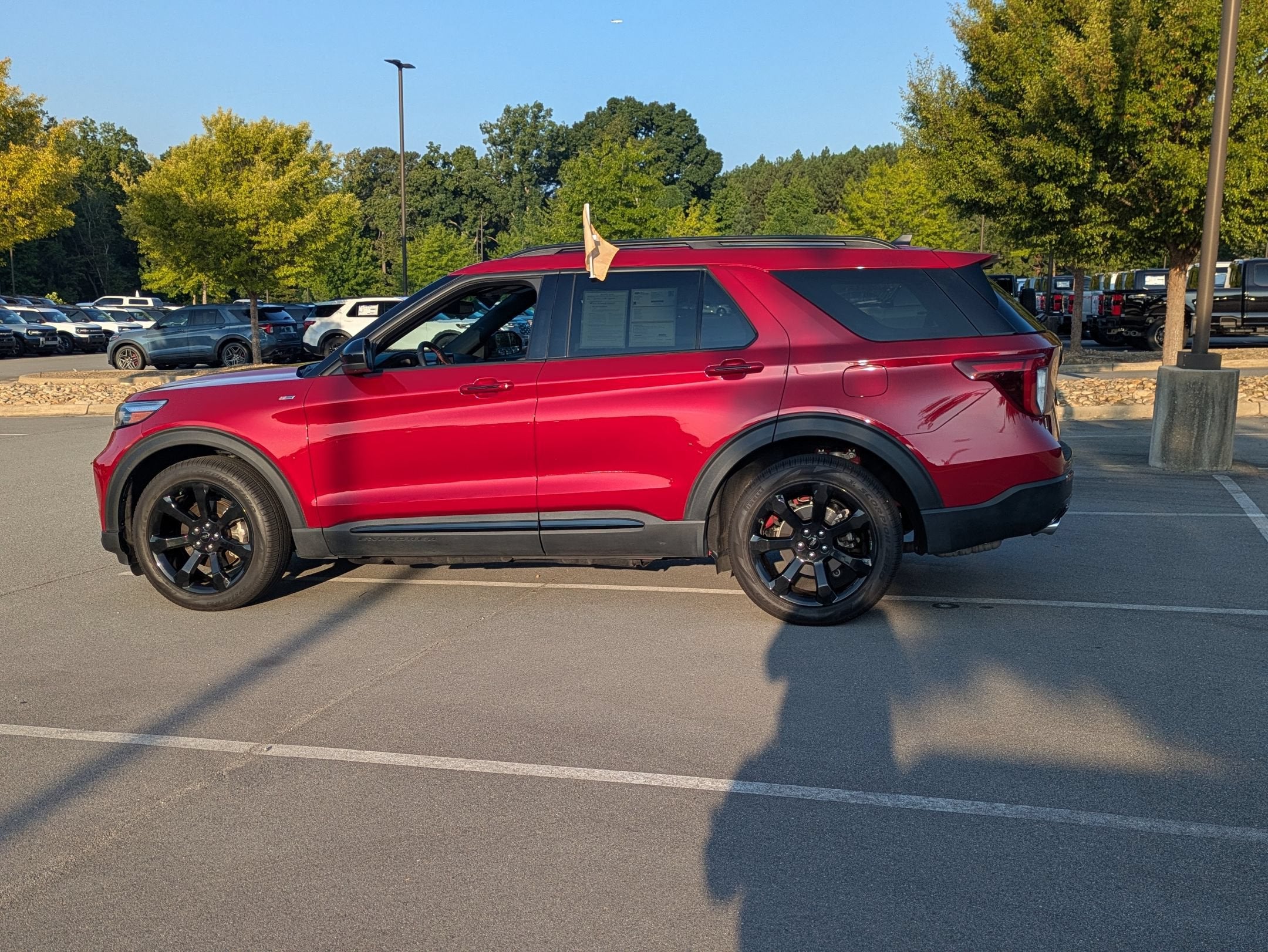 2023 Ford Explorer ST-Line