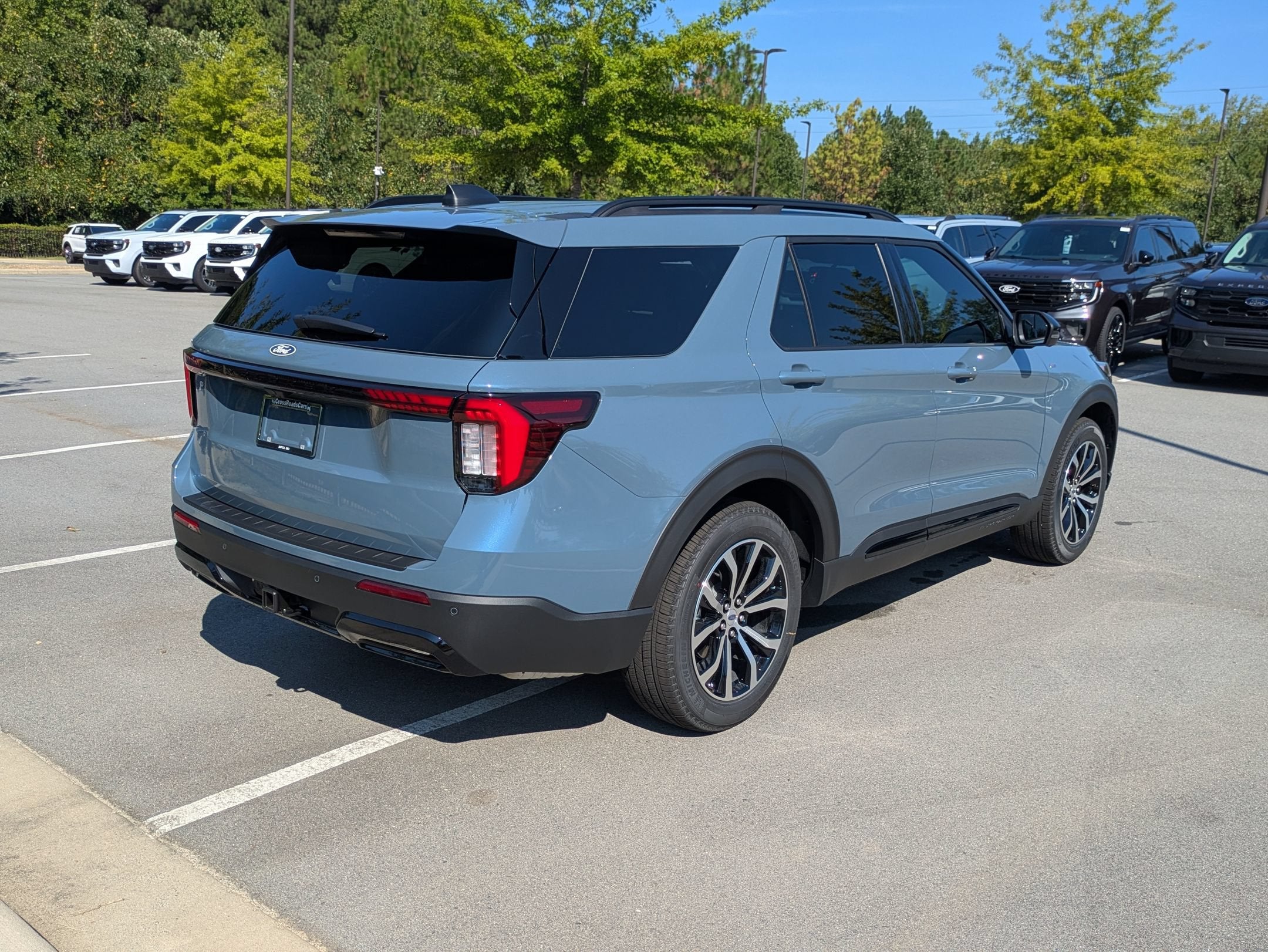 2027 Ford Explorer ST-Line