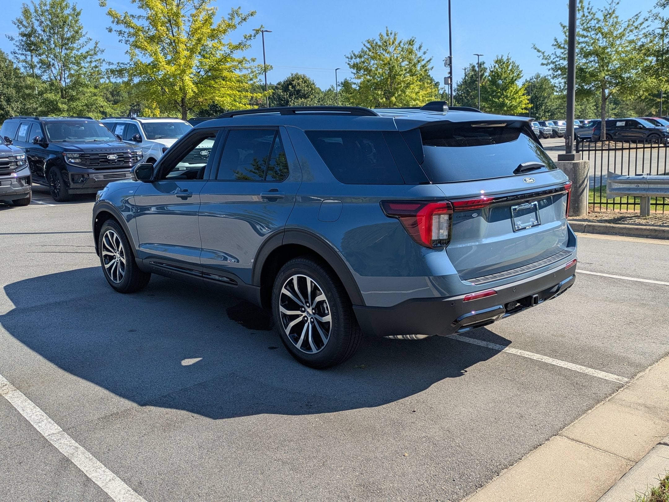 2027 Ford Explorer ST-Line