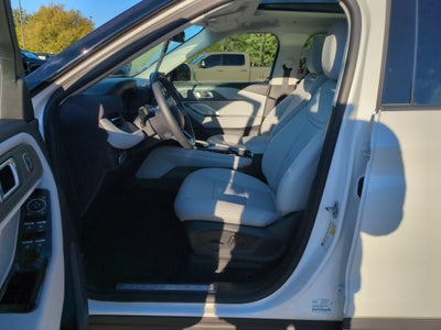2026 Ford Explorer Platinum - Crossroads Courtesy Demo