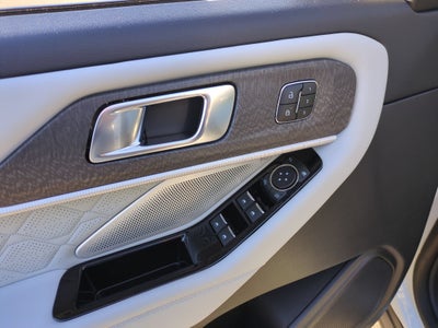 2026 Ford Explorer Platinum - Crossroads Courtesy Demo
