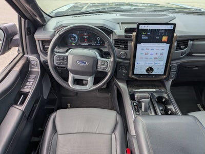 2023 Ford F-150 Lightning LARIAT