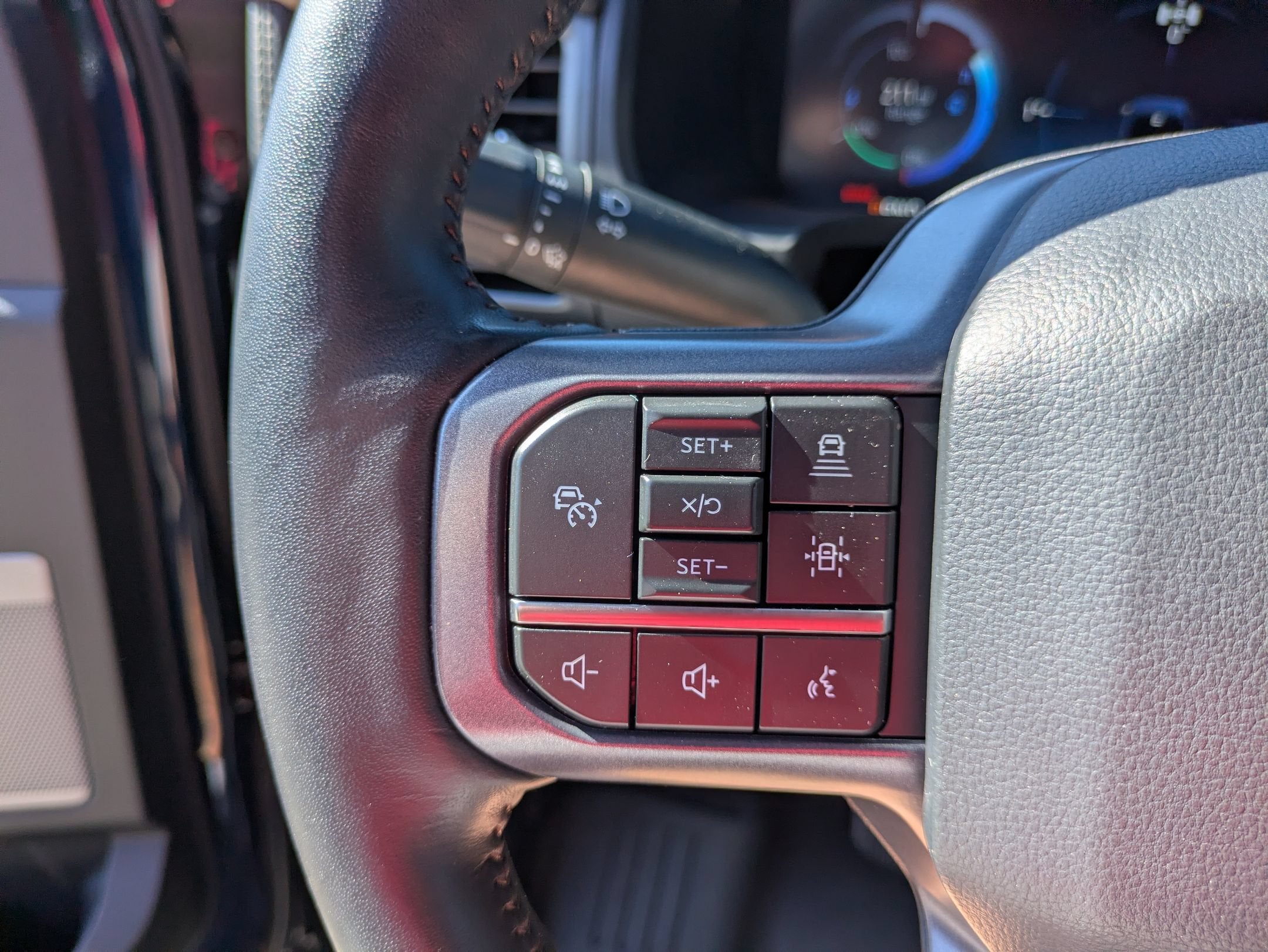 2023 Ford F-150 Lightning LARIAT