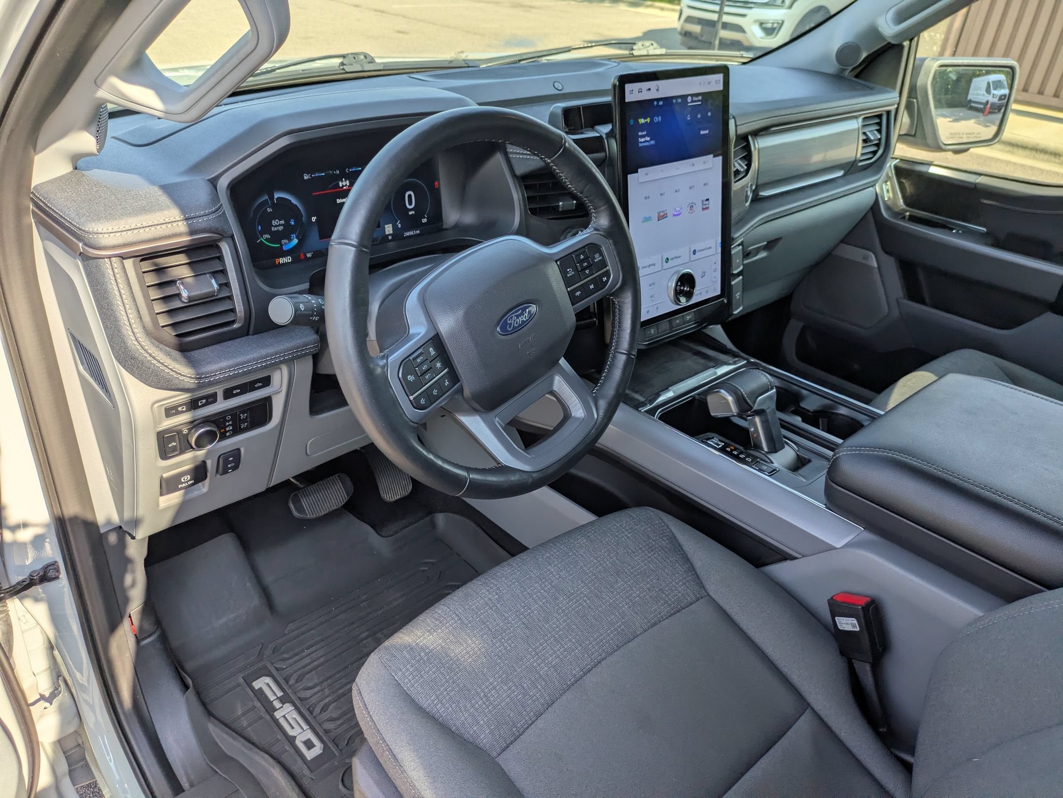2024 Ford F-150 Lightning Flash