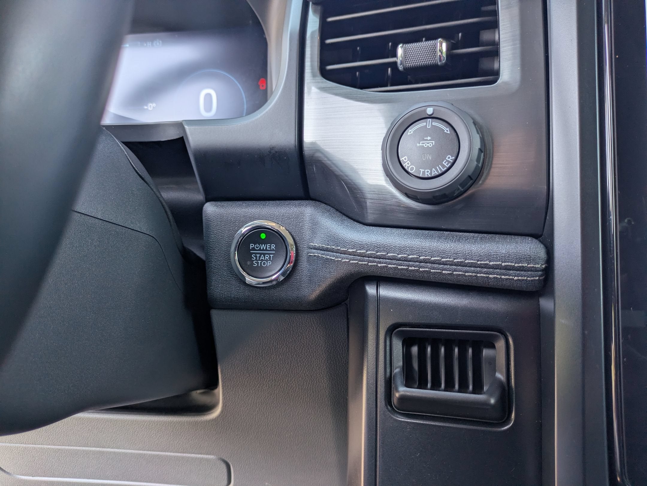 2024 Ford F-150 Lightning Flash