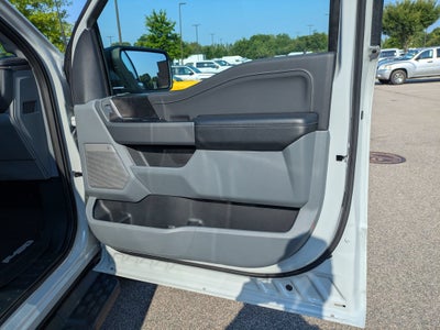 2024 Ford F-150 Lightning Flash