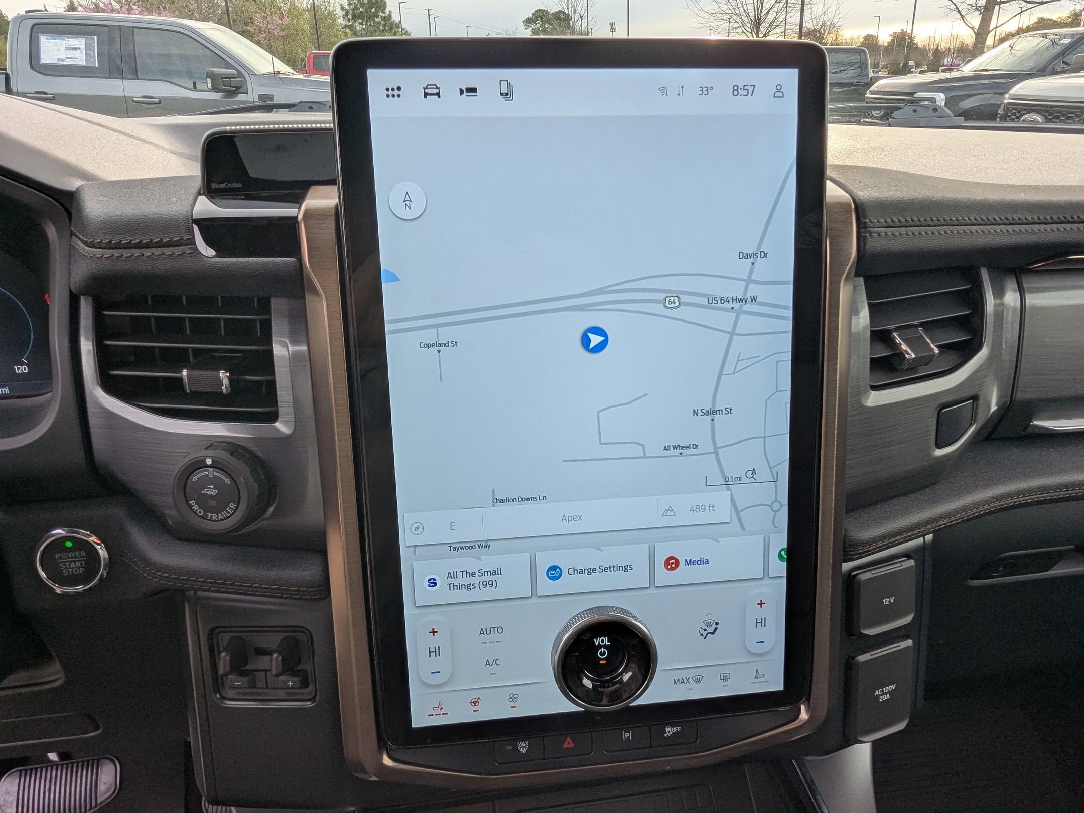 2025 Ford F-150 Lightning LARIAT