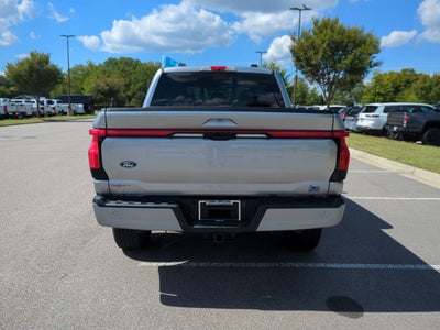 2025 Ford F-150 Lightning LARIAT
