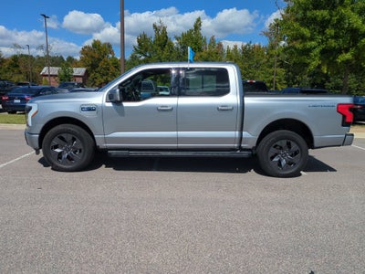 2025 Ford F-150 Lightning LARIAT