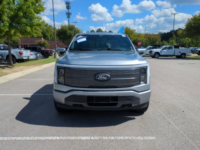 2025 Ford F-150 Lightning LARIAT