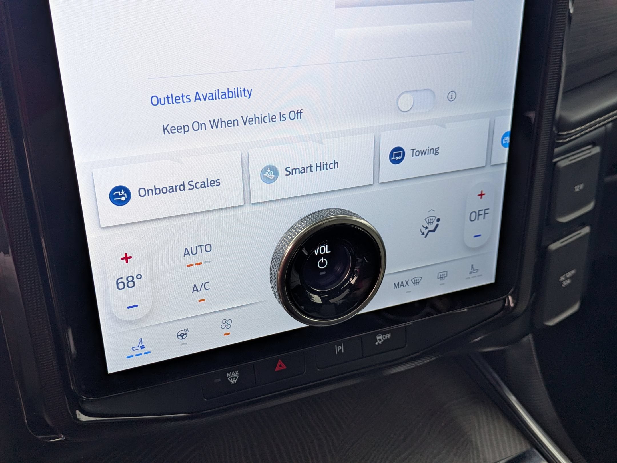 2024 Ford F-150 Lightning Platinum