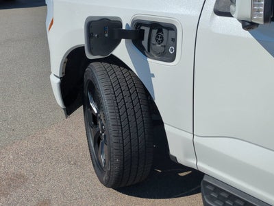2025 Ford F-150 Lightning Platinum