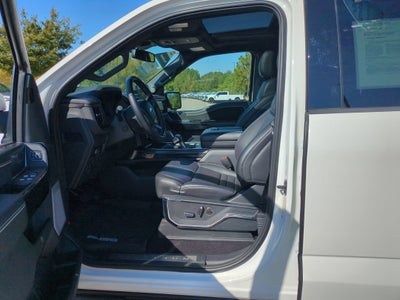 2025 Ford F-150 Lightning Platinum