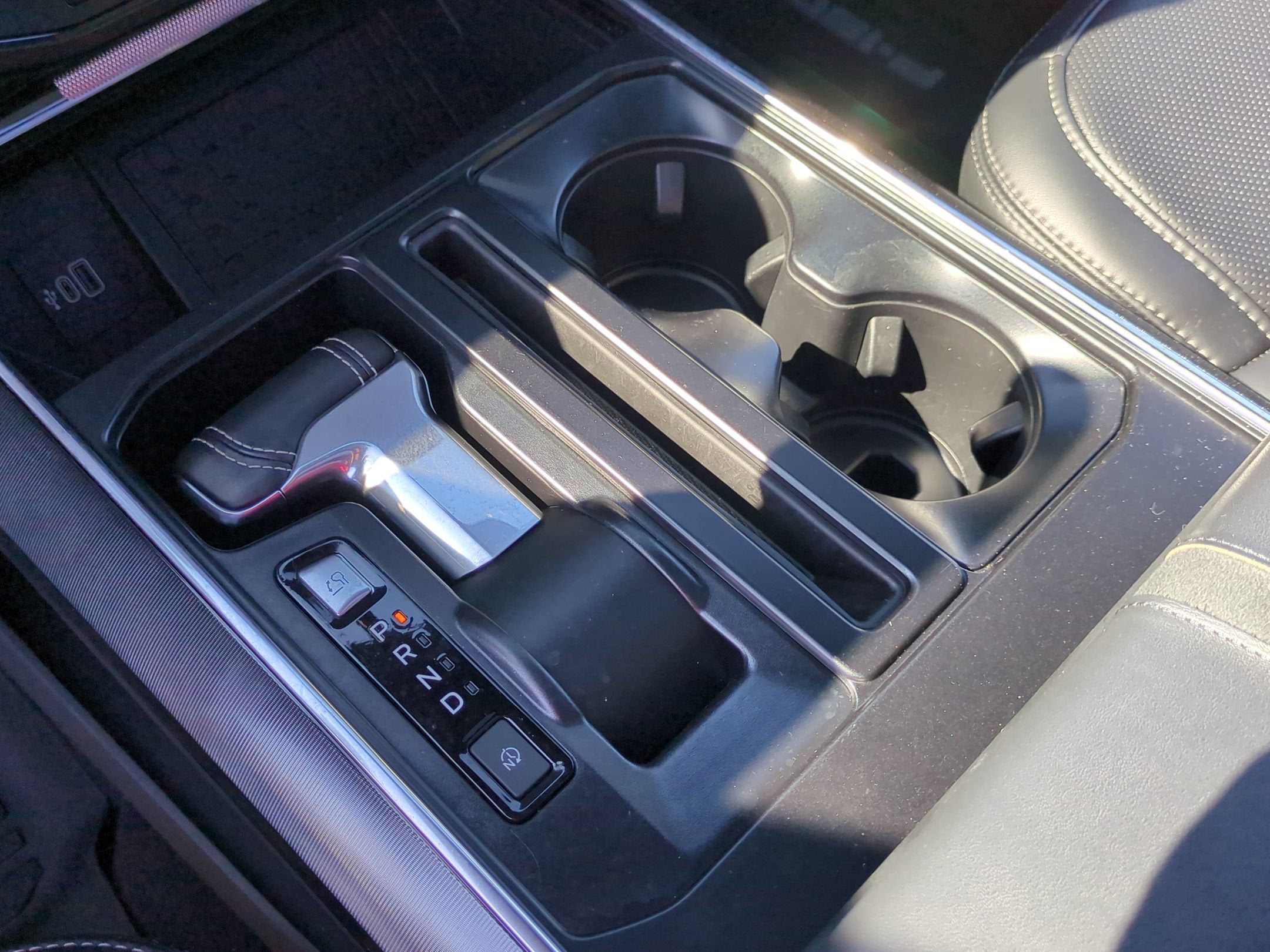 2025 Ford F-150 Lightning Platinum
