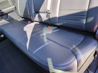 2025 Ford F-150 Lightning Platinum