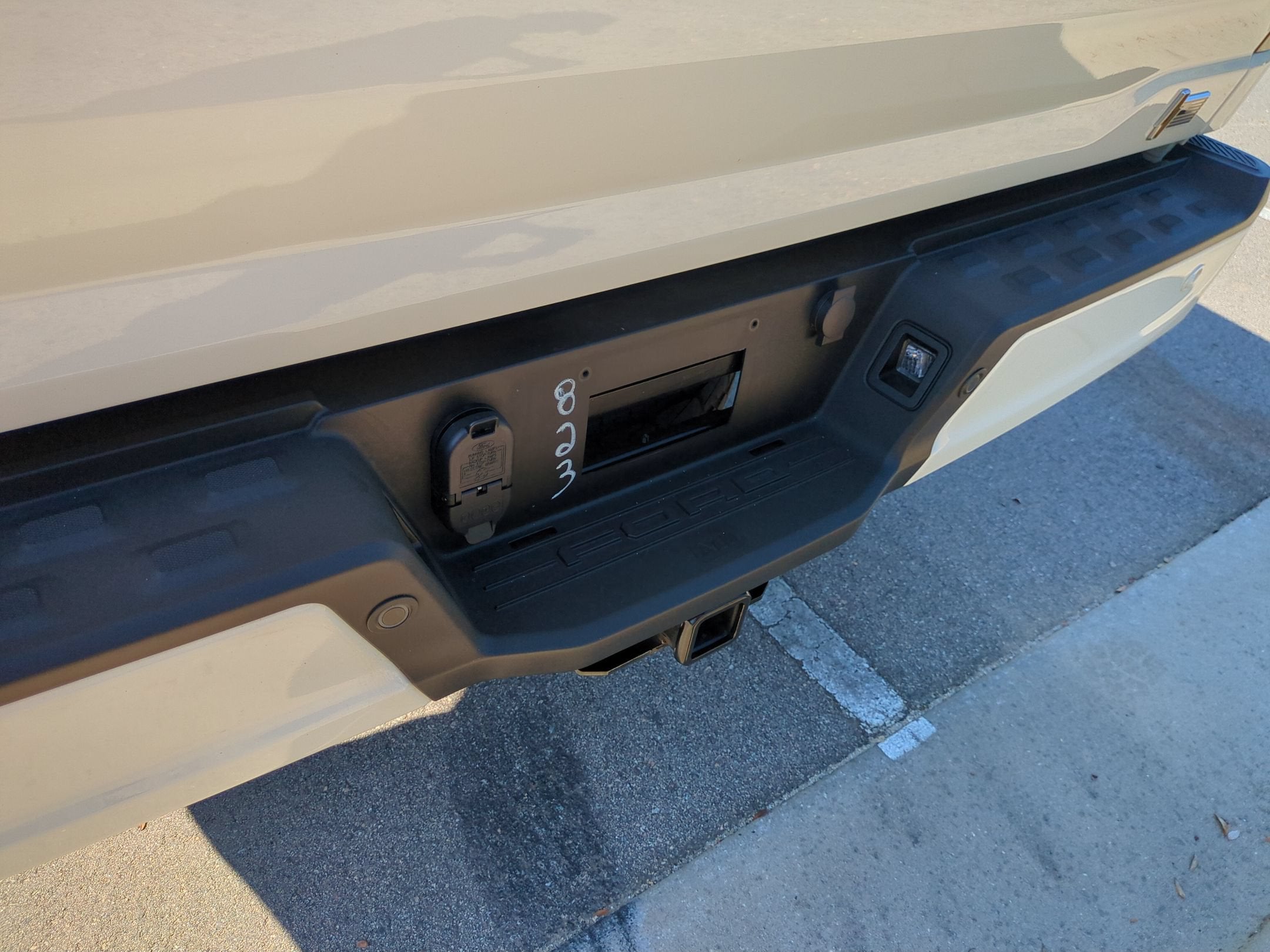 2025 Ford F-150 Lightning Platinum