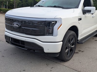 2025 Ford F-150 Lightning Platinum