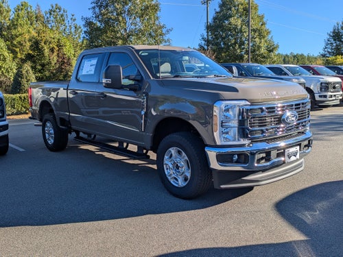 2027 Ford Super Duty F-250 SRW XLT