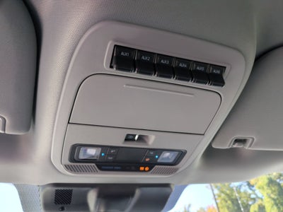 2027 Ford Super Duty F-250 SRW XLT