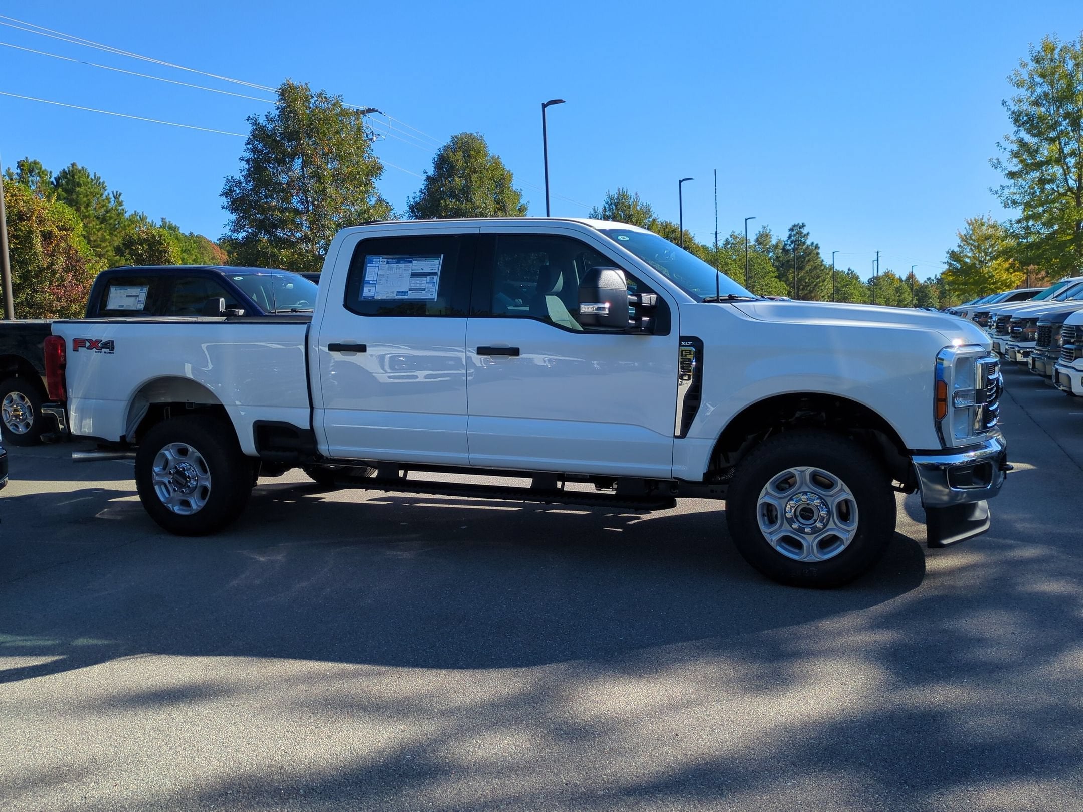 2027 Ford Super Duty F-250 SRW XLT