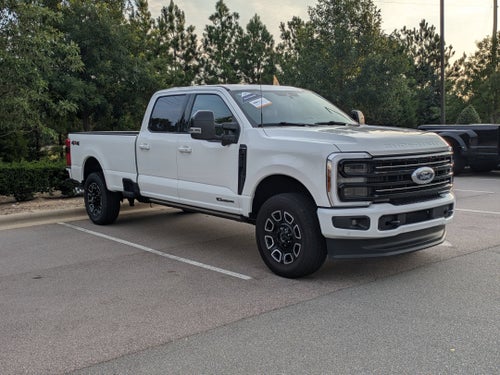 2025 Ford Super Duty F-250 SRW Platinum