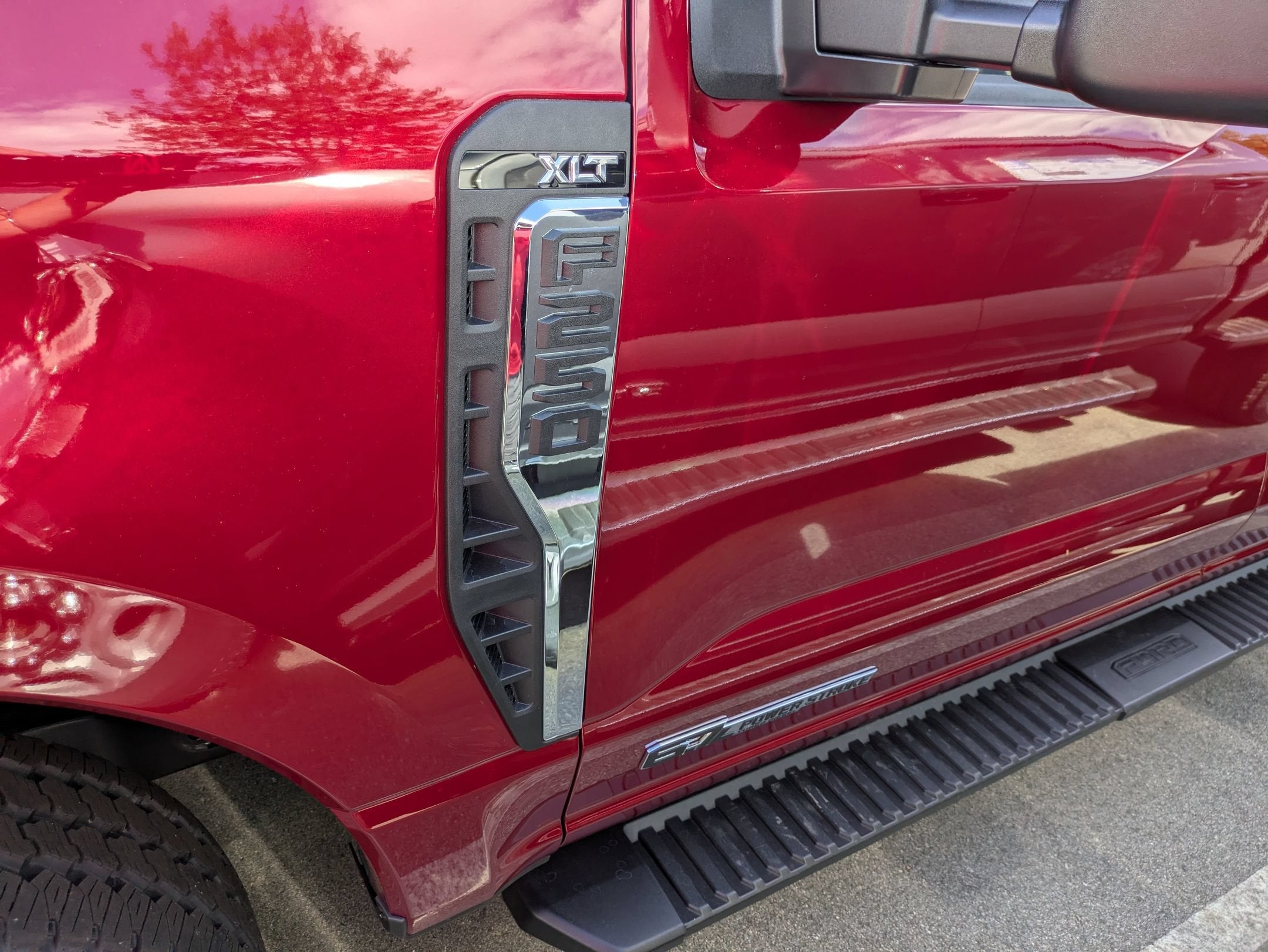 2026 Ford Super Duty F-250 SRW XLT