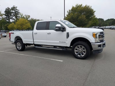 2017 Ford Super Duty F-250 SRW Lariat