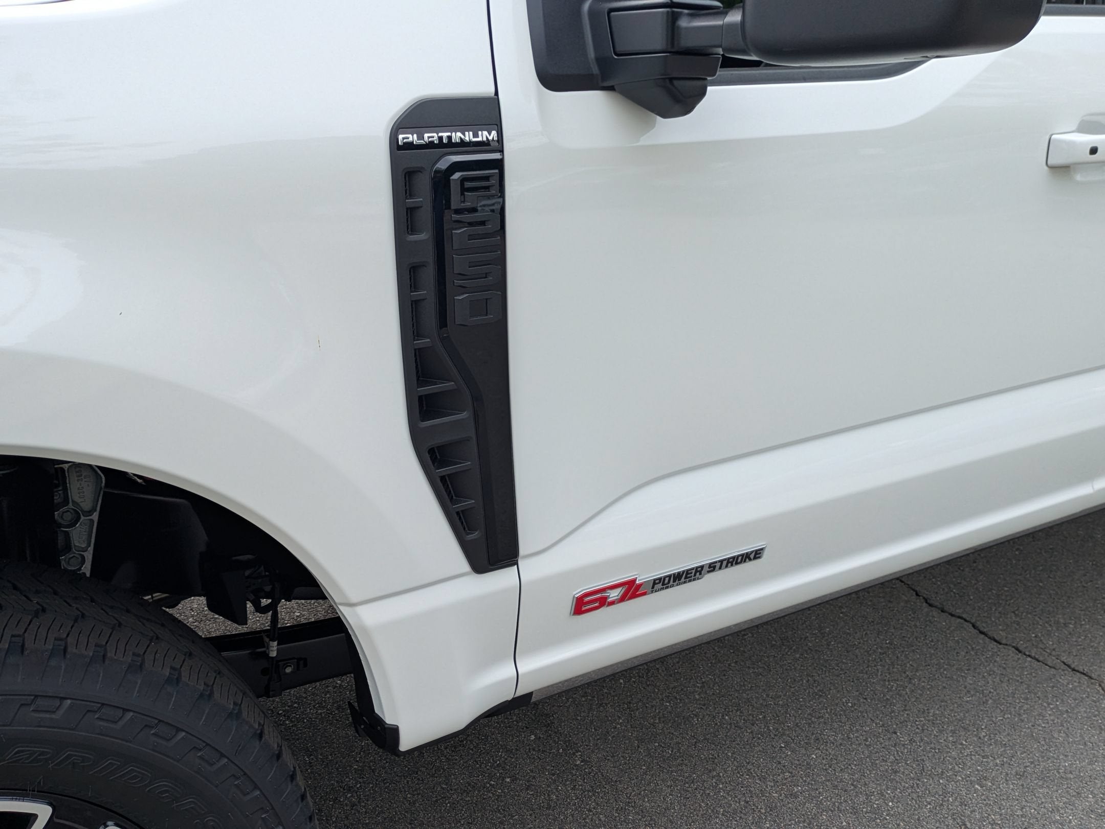 2026 Ford Super Duty F-250 SRW Platinum