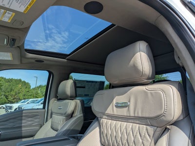 2026 Ford Super Duty F-250 SRW Platinum