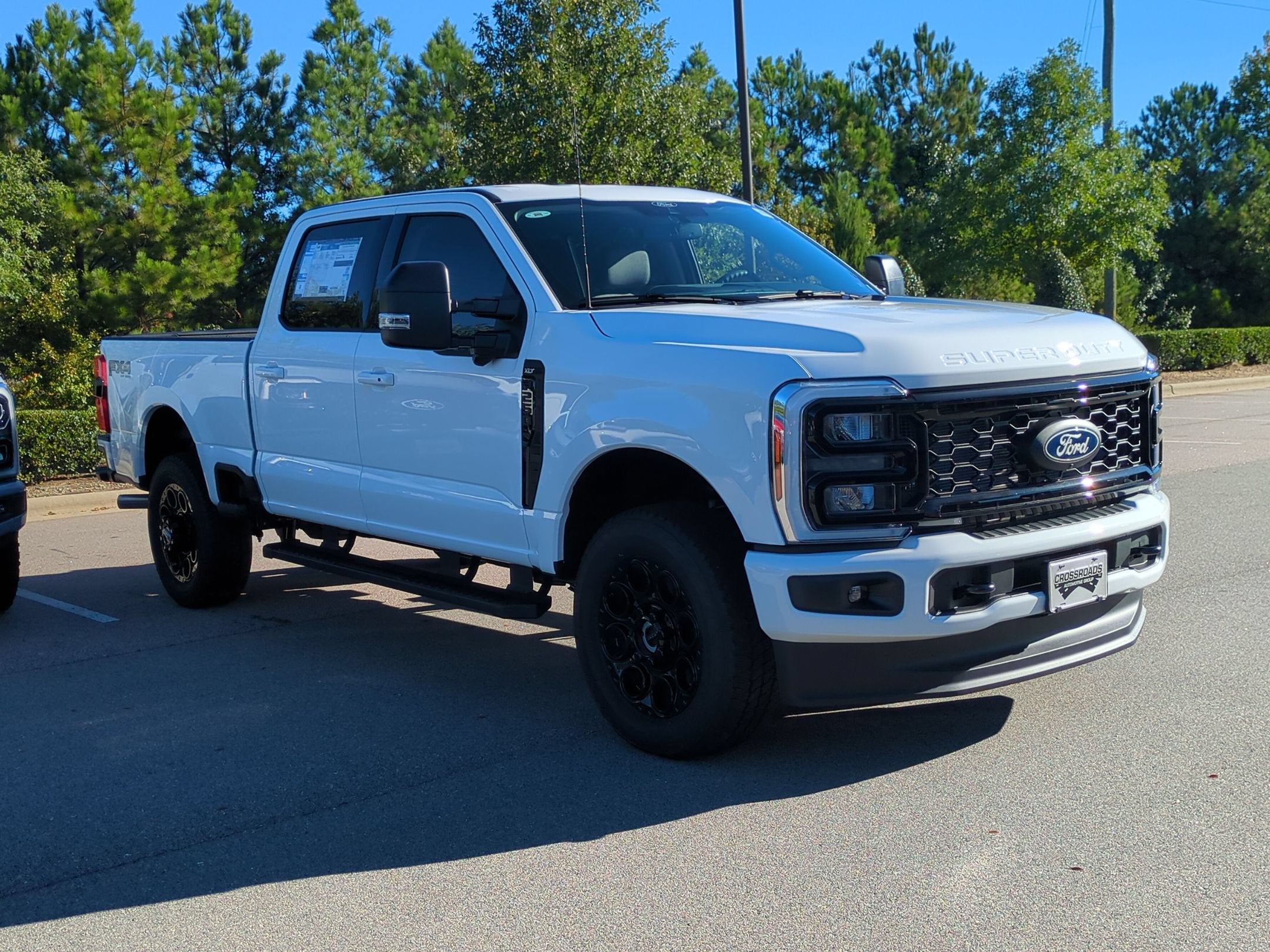 2027 Ford Super Duty F-250 SRW XLT