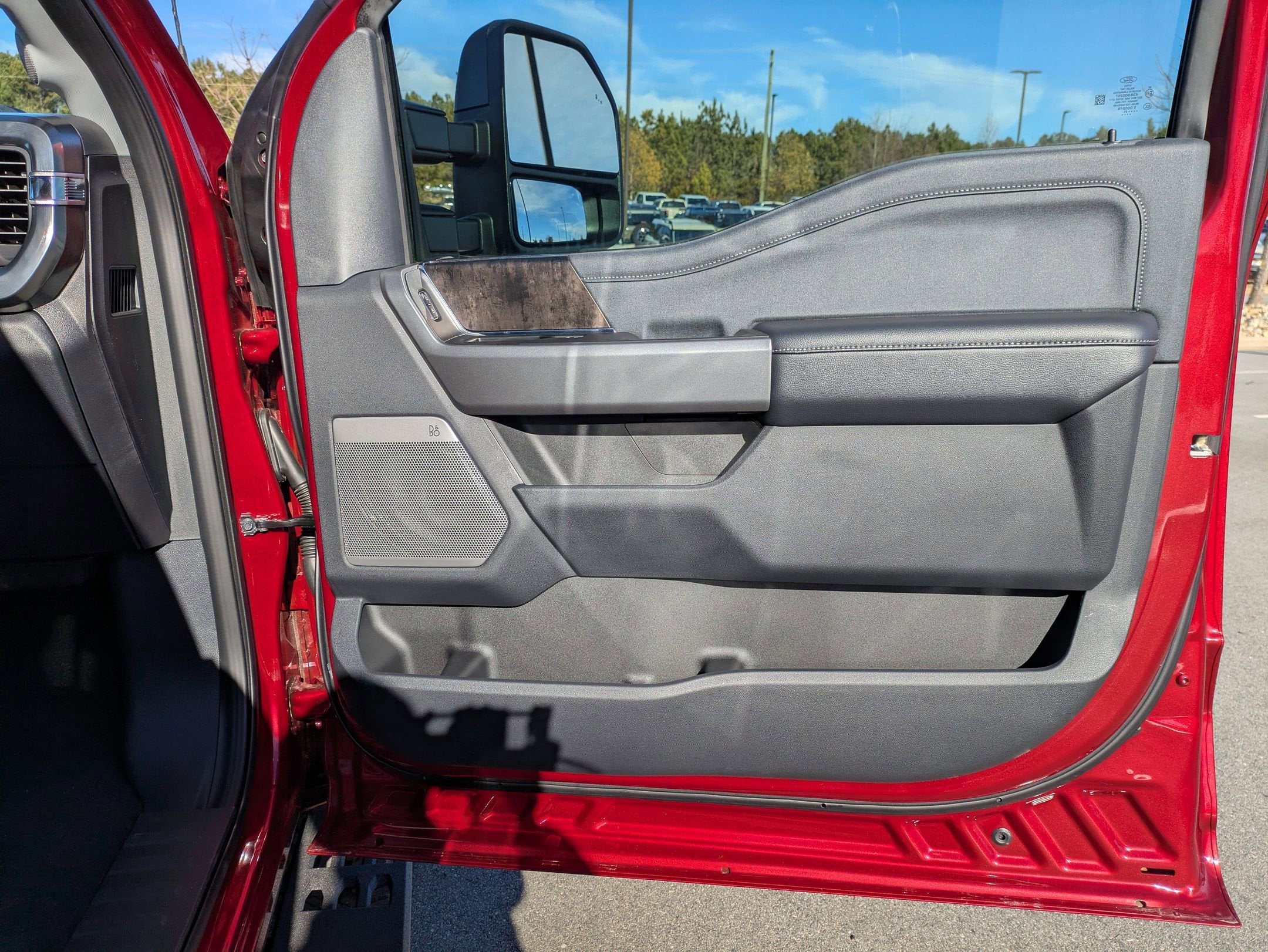 2025 Ford Super Duty F-250 SRW LARIAT