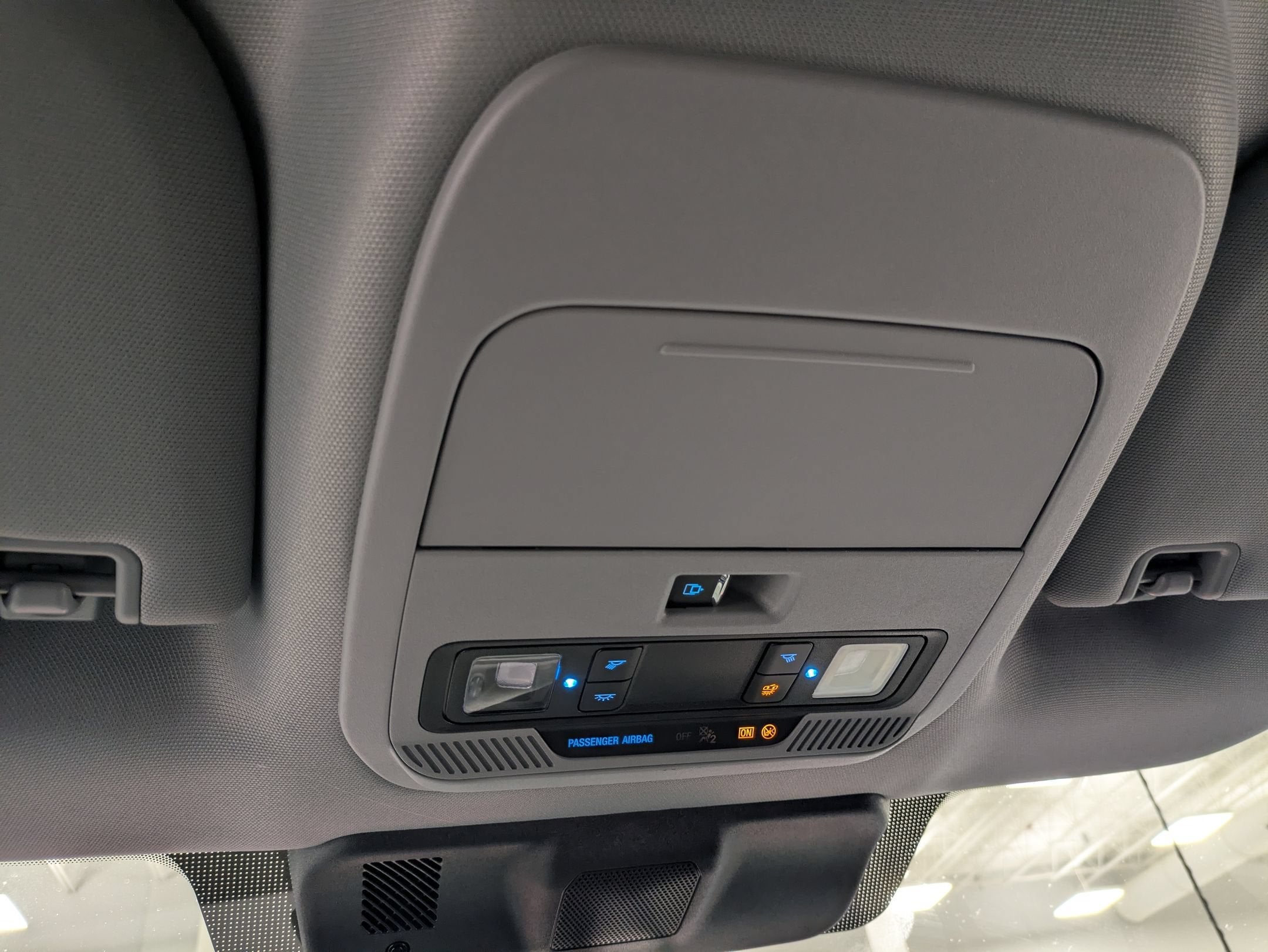 2027 Ford Super Duty F-250 SRW XLT