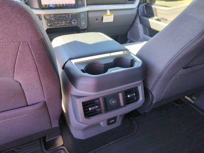 2027 Ford Super Duty F-250 SRW XLT