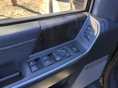 2027 Ford Super Duty F-250 SRW LARIAT
