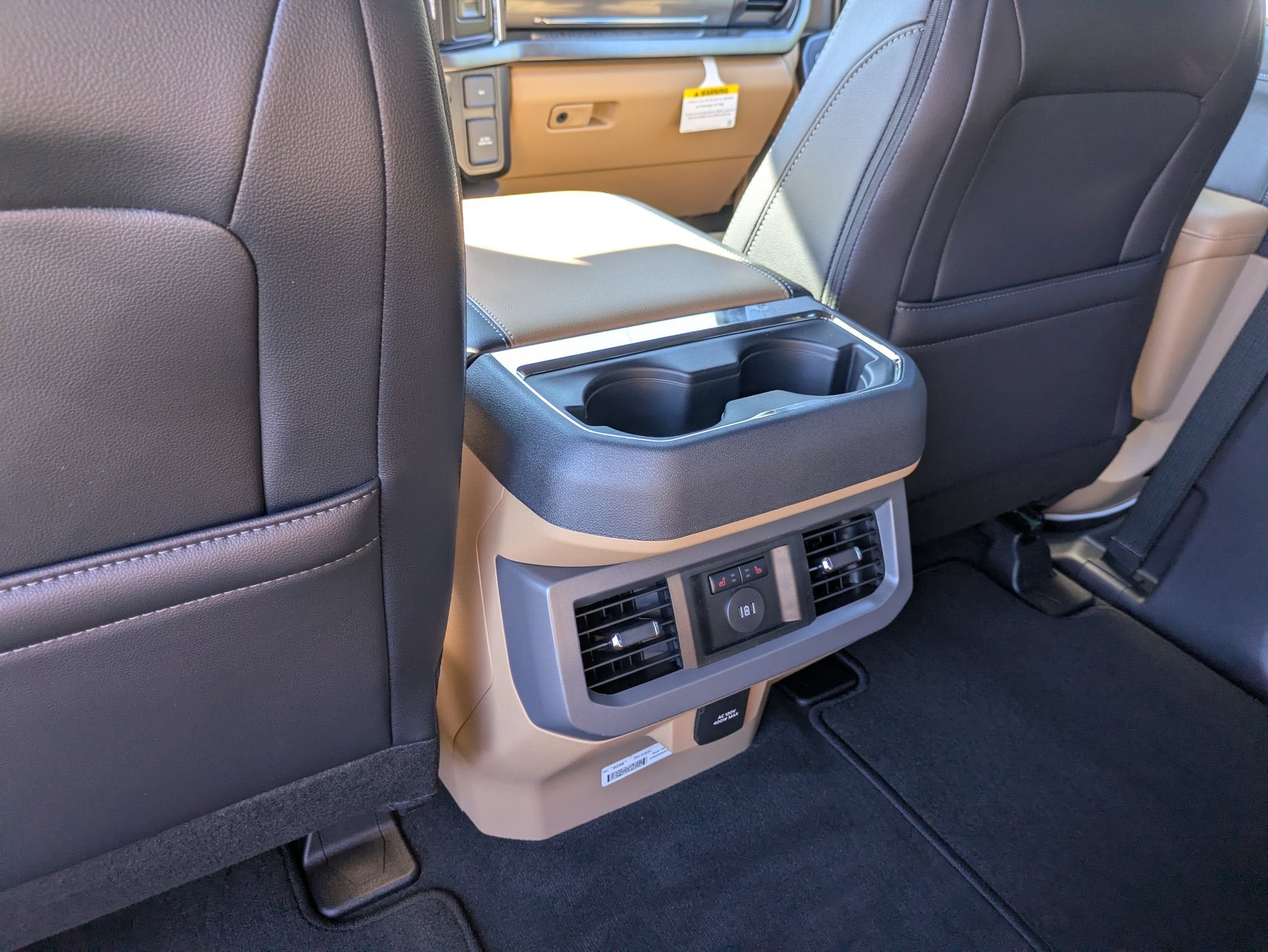 2027 Ford Super Duty F-250 SRW LARIAT