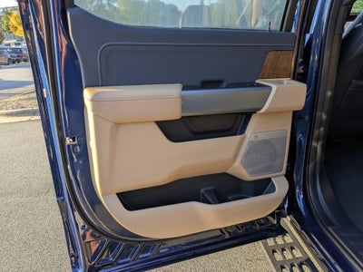 2027 Ford Super Duty F-250 SRW LARIAT
