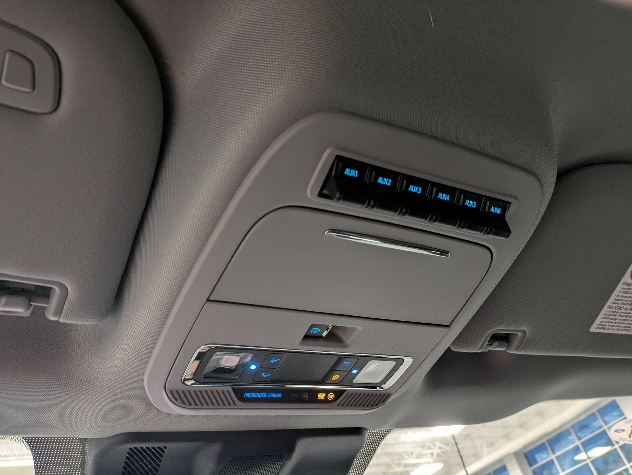 2027 Ford Super Duty F-250 SRW LARIAT