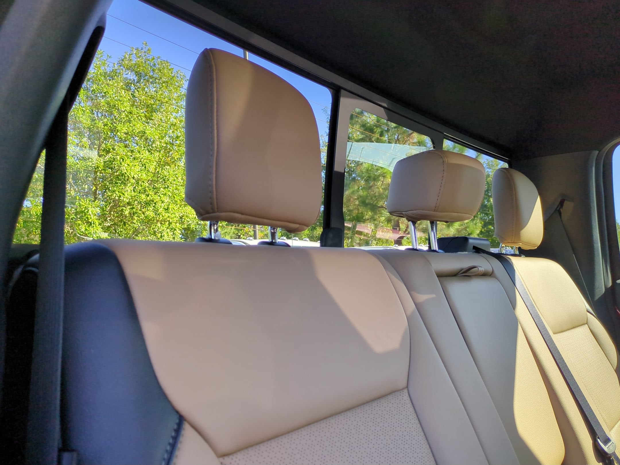 2027 Ford Super Duty F-250 SRW LARIAT