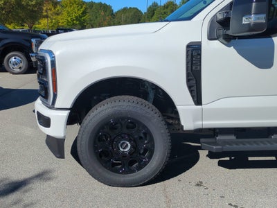 2027 Ford Super Duty F-250 SRW LARIAT