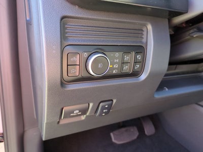 2027 Ford Super Duty F-250 SRW LARIAT