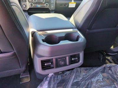2027 Ford Super Duty F-250 SRW LARIAT