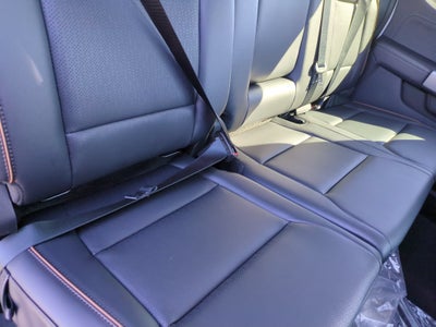 2027 Ford Super Duty F-250 SRW LARIAT