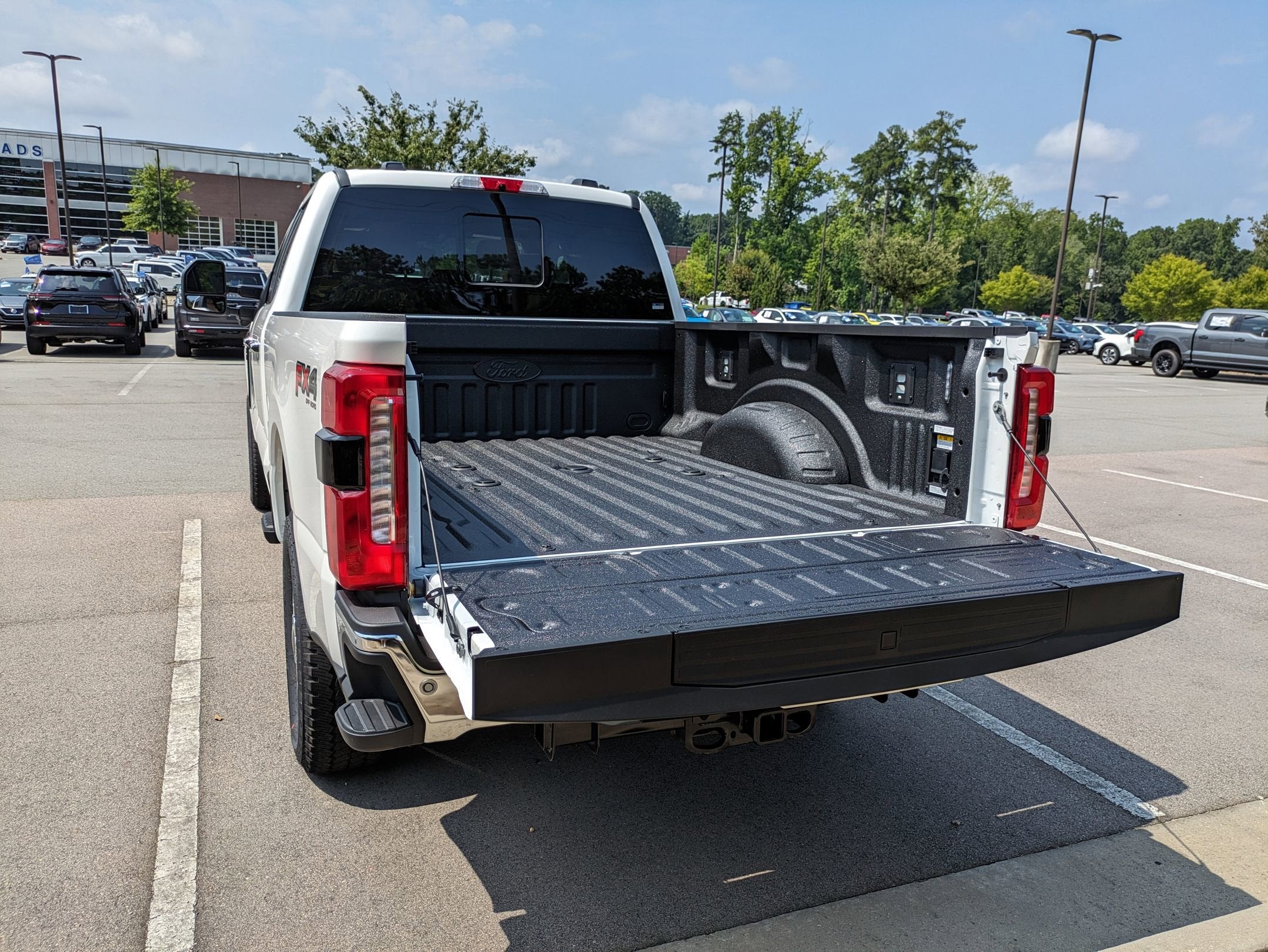 2025 Ford Super Duty F-250 SRW LARIAT