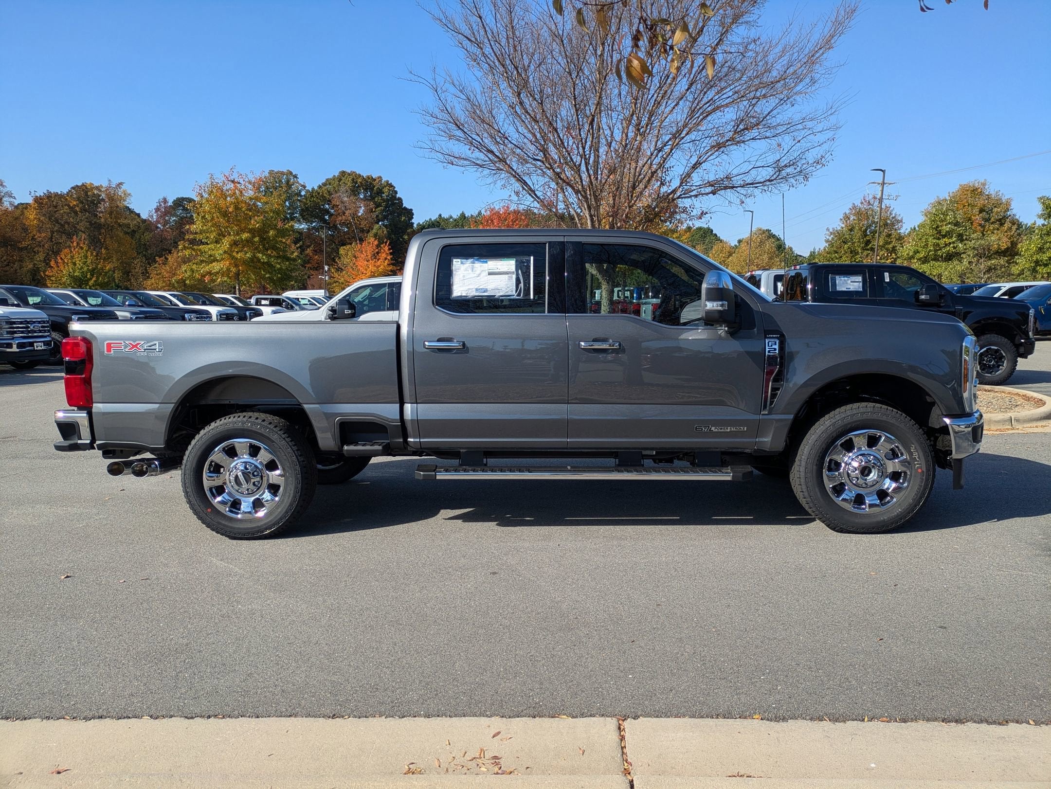 2026 Ford Super Duty F-250 SRW LARIAT