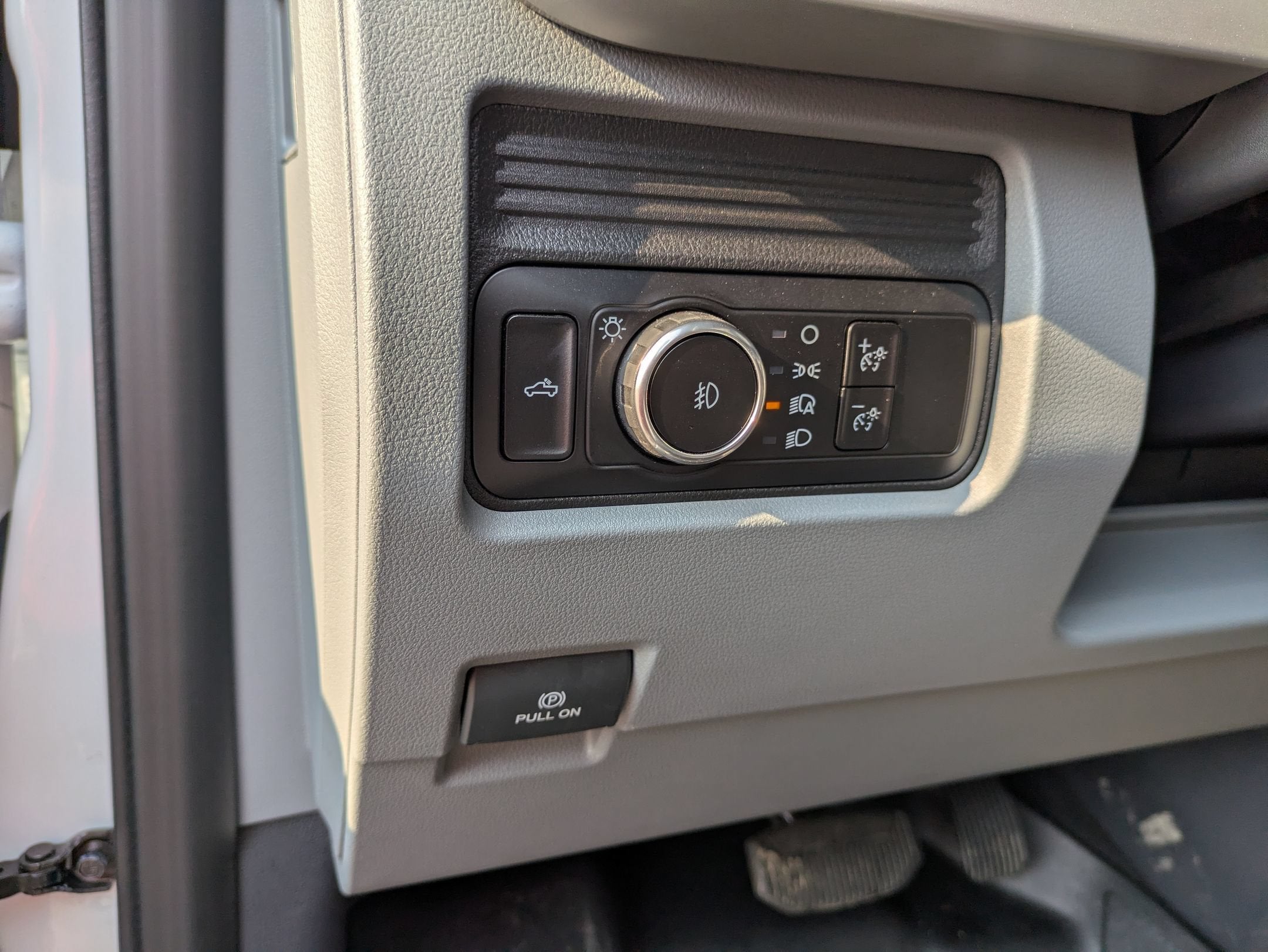 2023 Ford Super Duty F-250 SRW XL