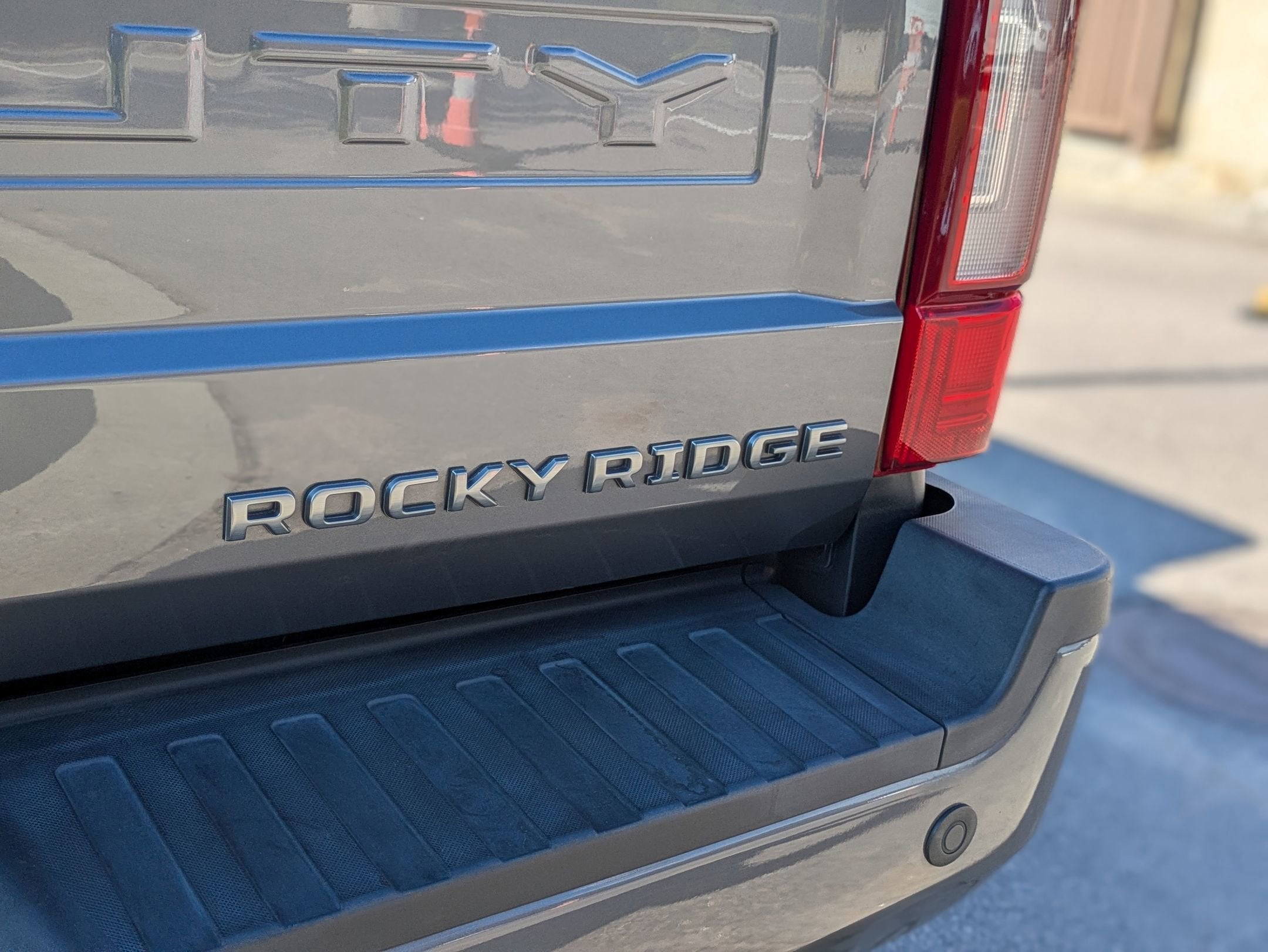 2021 Ford Super Duty F-250 SRW Lariat Rocky Ridge K2