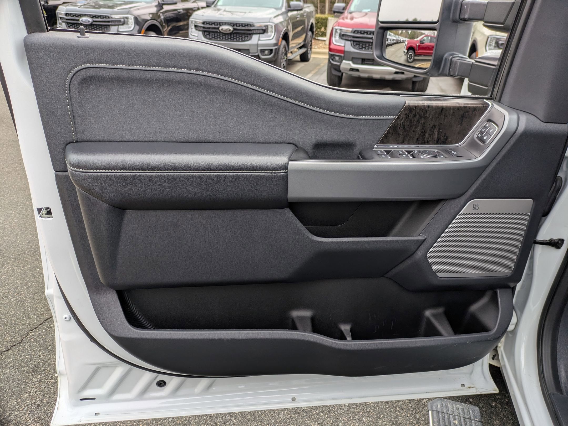 2024 Ford Super Duty F-250 SRW LARIAT