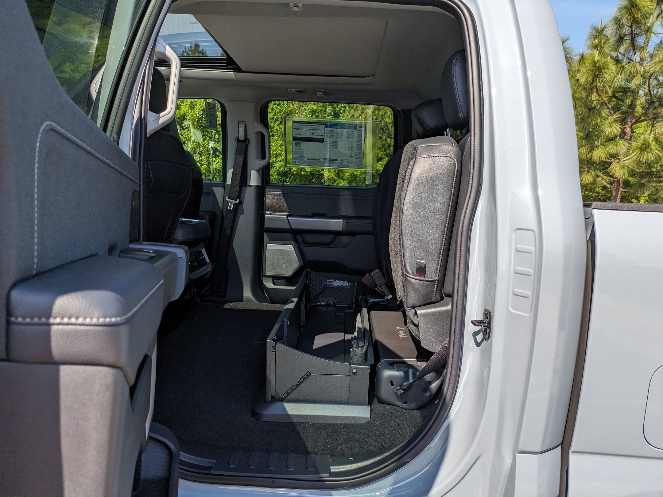 2025 Ford Super Duty F-250 SRW LARIAT