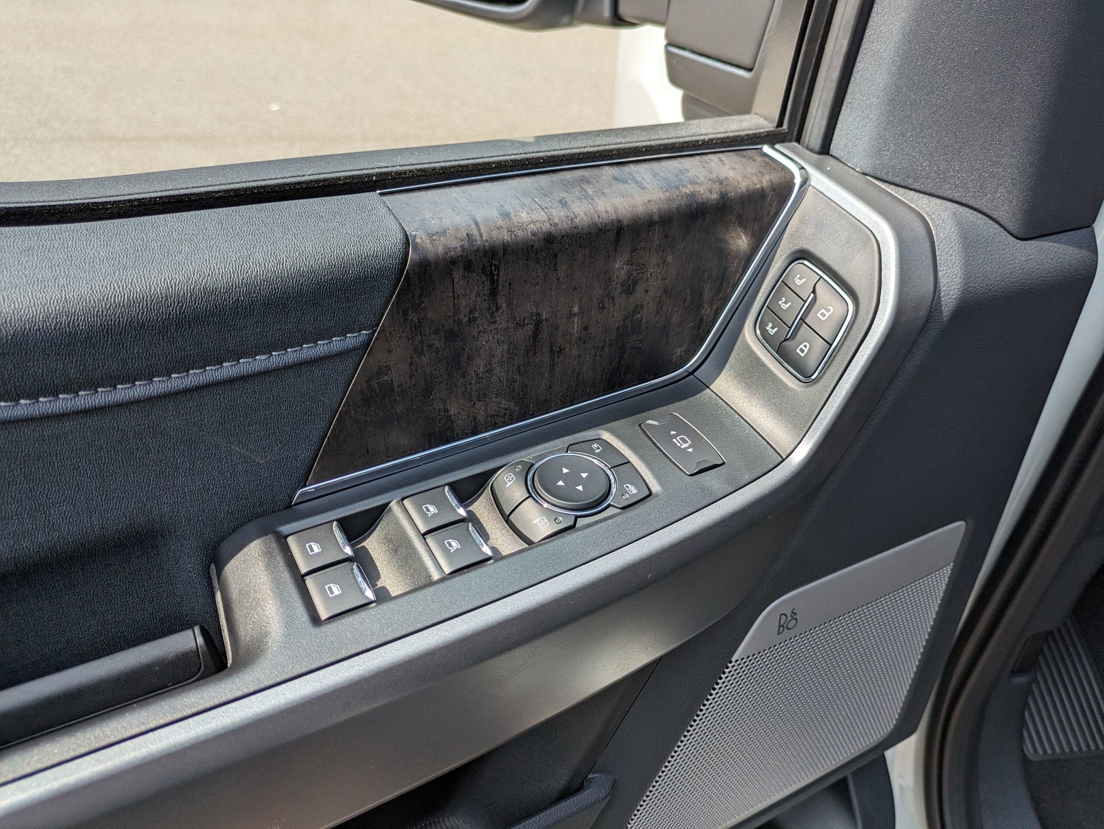 2025 Ford Super Duty F-250 SRW LARIAT